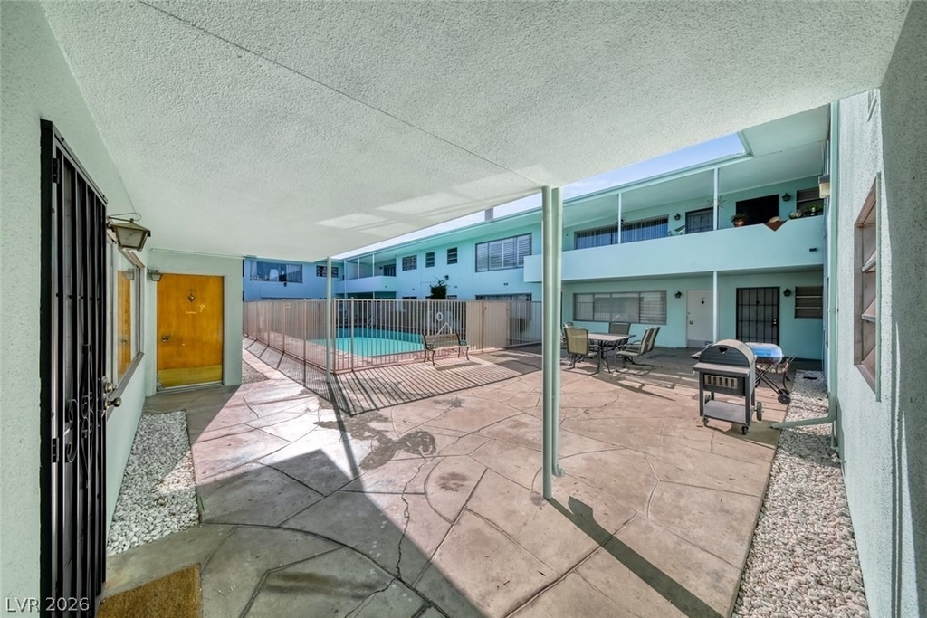 1700 Rexford Drive - Photo 21