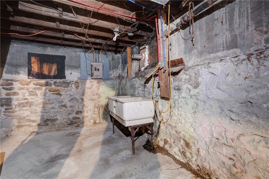 459 Parsells Avenue - Photo 23