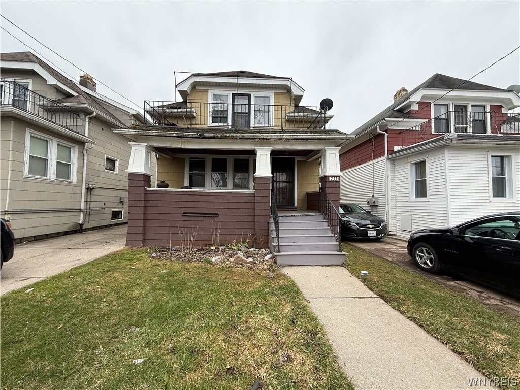 733 Lasalle Avenue - Photo 1