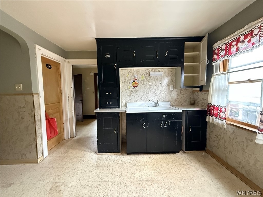 733 Lasalle Avenue - Photo 5
