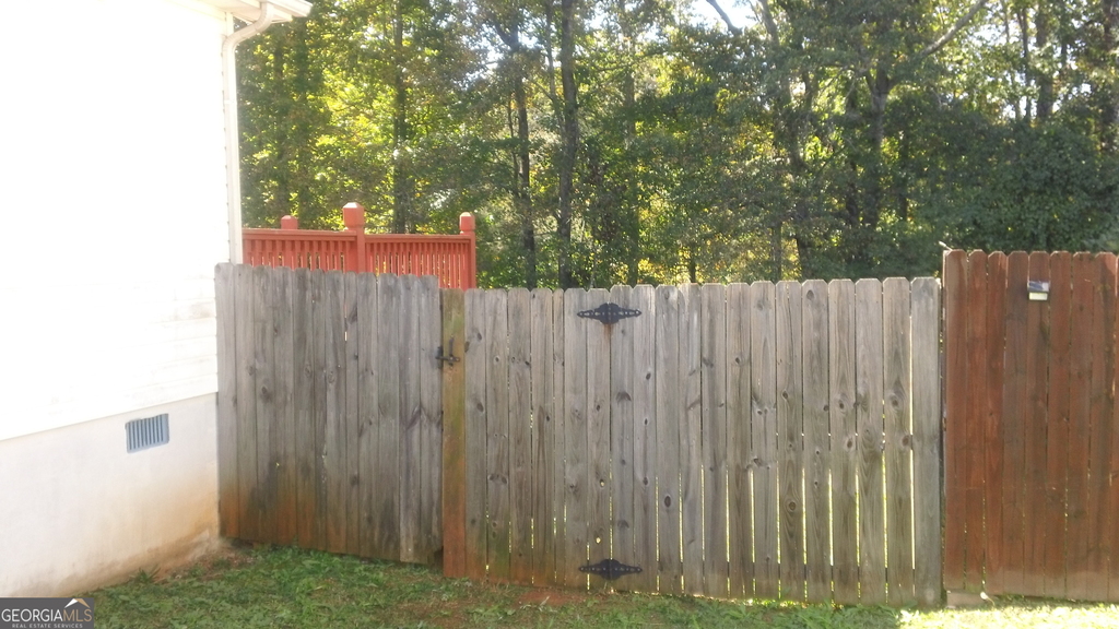 122 Samanthas Way - Photo 3
