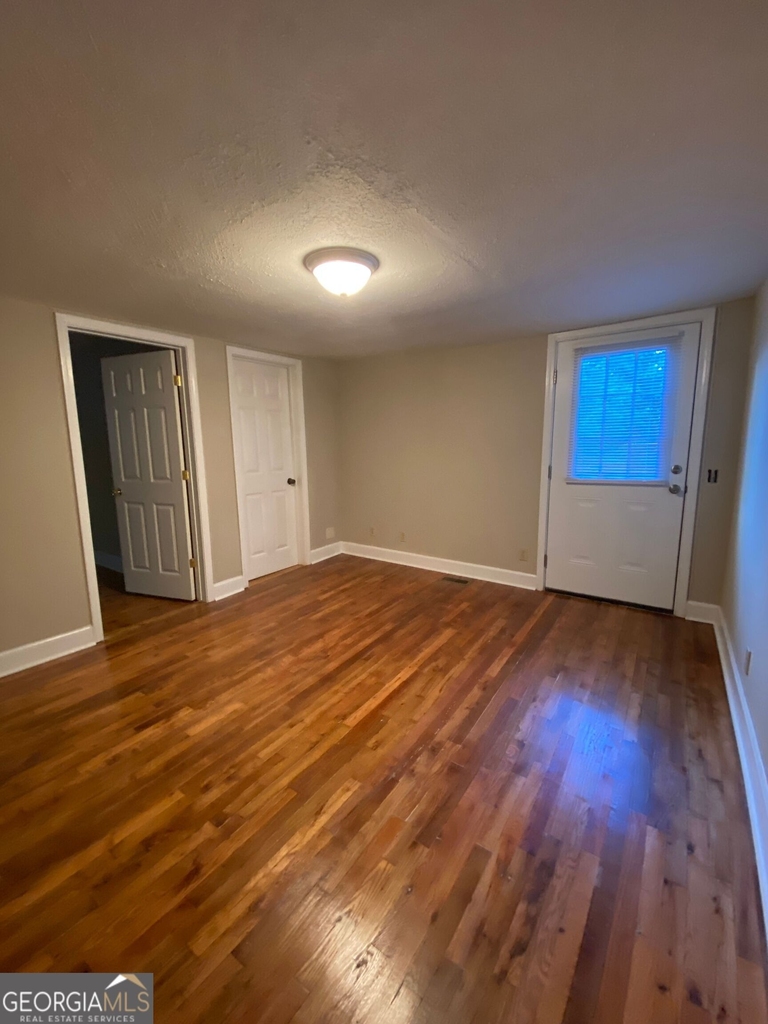 1800 Timothy Road - Photo 4