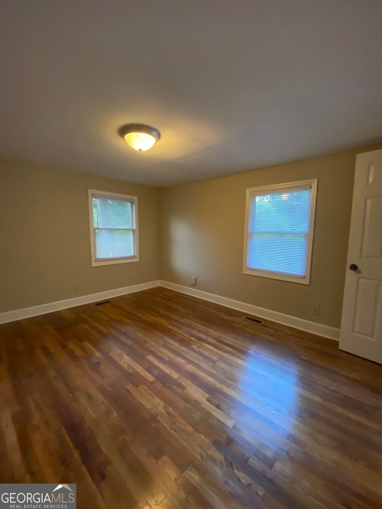 1800 Timothy Road - Photo 3