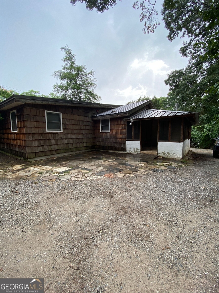 1800 Timothy Road - Photo 0
