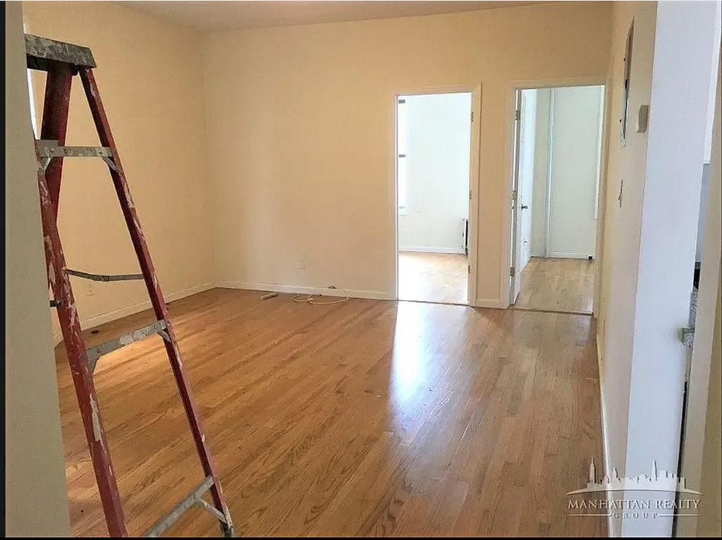  East 38th Street - Photo 3