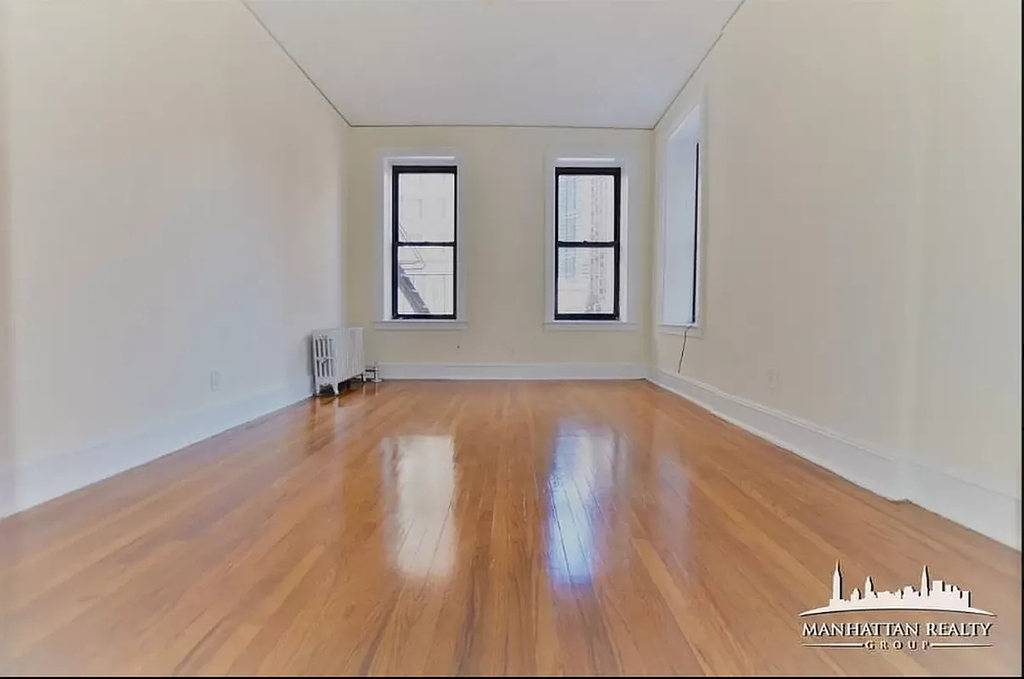  East 38th Street - Photo 0