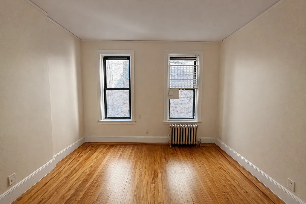 241 East 38th Street - Photo 1