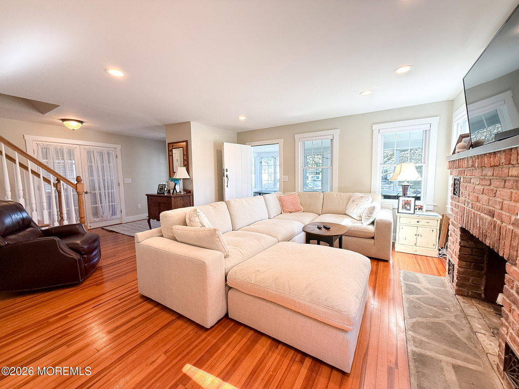 25 Ocean Avenue - Photo 5