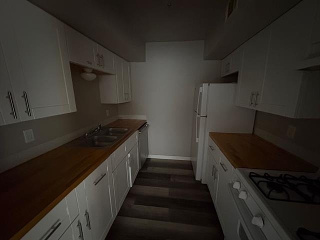 618 W Sycamore Street - Photo 2
