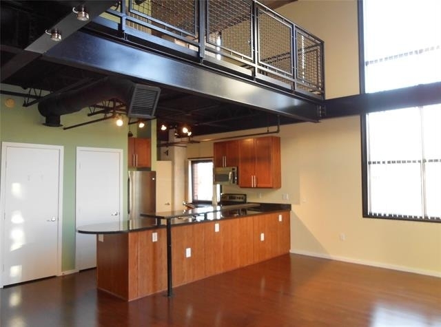 3110 Thomas Avenue - Photo 1