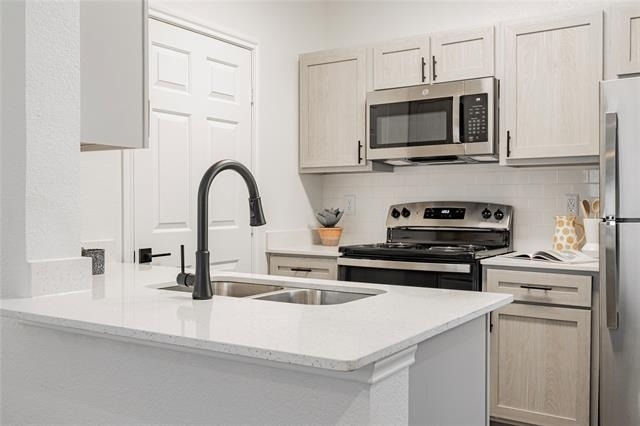 1600 N 9th Street - Photo 6