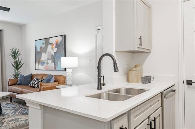 1600 N 9th Street - Photo 5