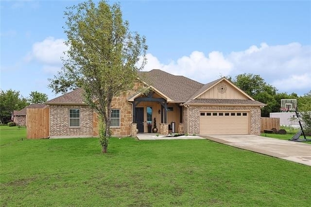 342 W Huffman Street - Photo 0