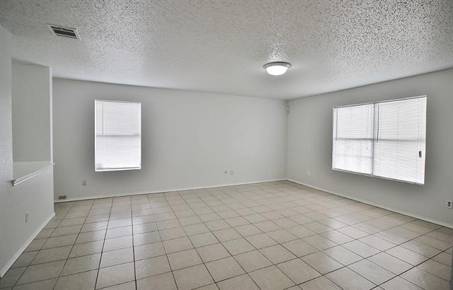 3325 Tioga Street - Photo 4
