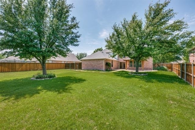 9714 October Glory Lane - Photo 2