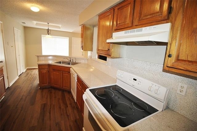 2018 Garden Crest Lane - Photo 6