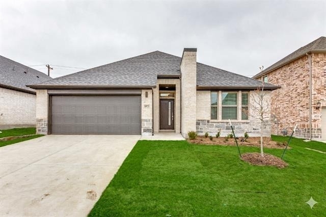 4923 Bellhurst Drive - Photo 0