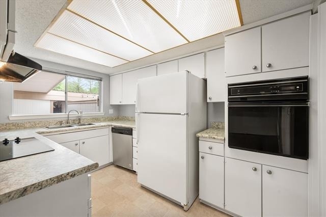 376 Westview Terrace - Photo 16