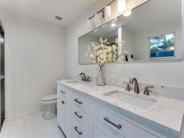 323 S Montclair Avenue - Photo 11