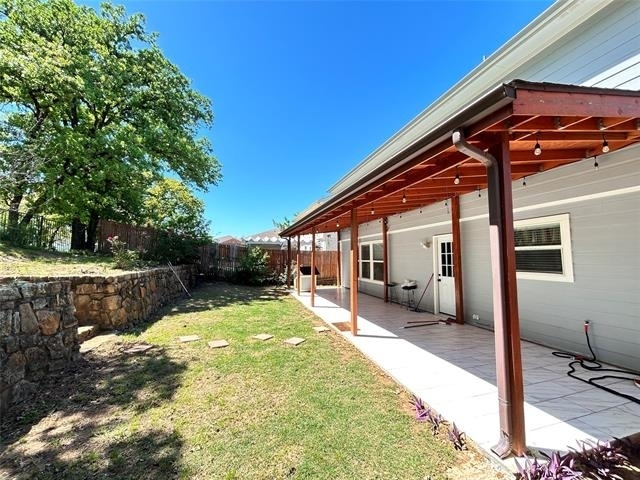 8008 Hidden Oaks Drive - Photo 21