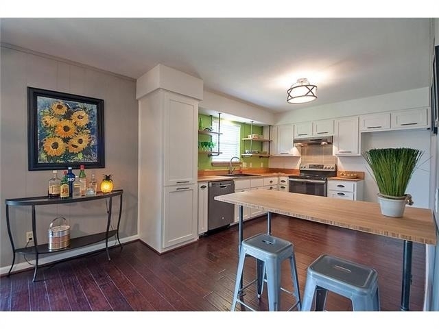 8717 Hackney Lane - Photo 8