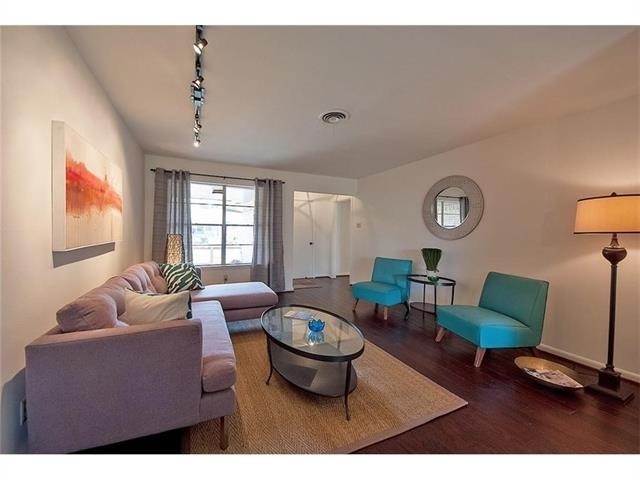 8717 Hackney Lane - Photo 4