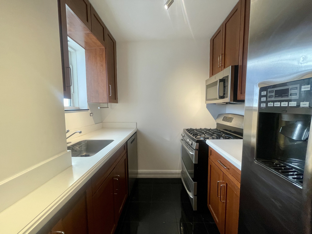 East 71st Street - Photo 1