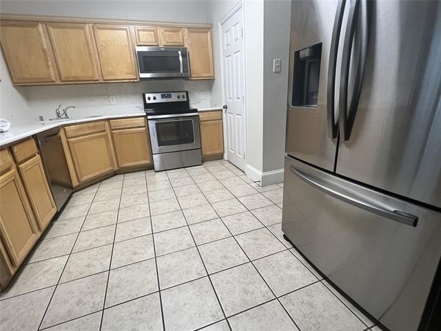 937 Spring Valley Plaza - Photo 6