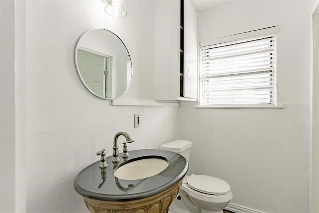 5821 Circular Drive - Photo 19