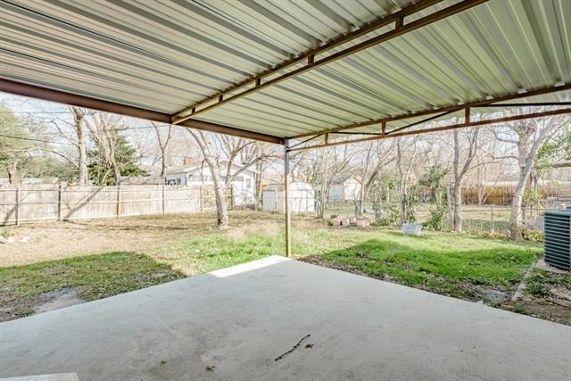 5821 Circular Drive - Photo 28