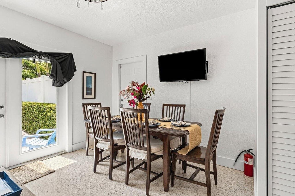 340 Ne 7th Avenue - Photo 13