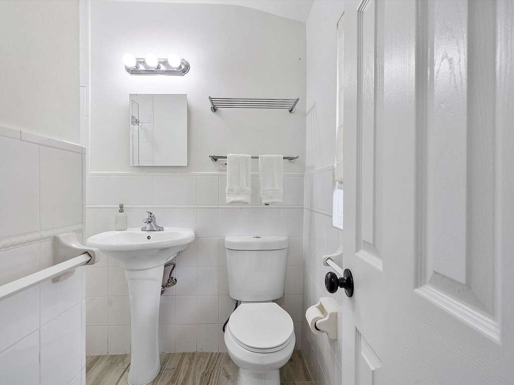 411 Poinciana Drive - Photo 33