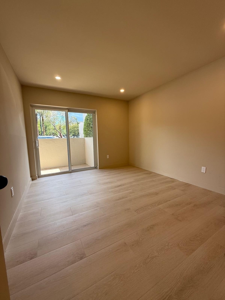 7715 Sw 86th Street - Photo 10