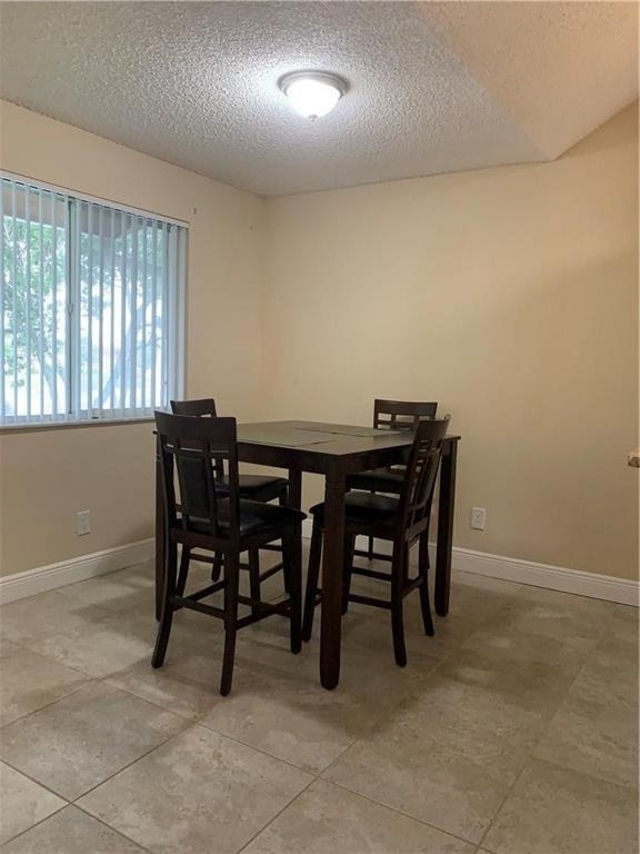 858 Nw 92nd Avenue - Photo 3