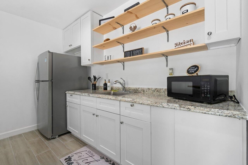 1190 Sachem Head Terrace - Photo 9