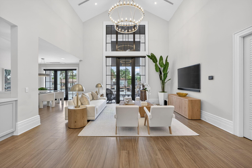 400 Mola Avenue - Photo 4