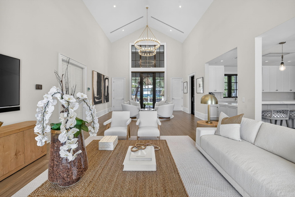 400 Mola Avenue - Photo 20