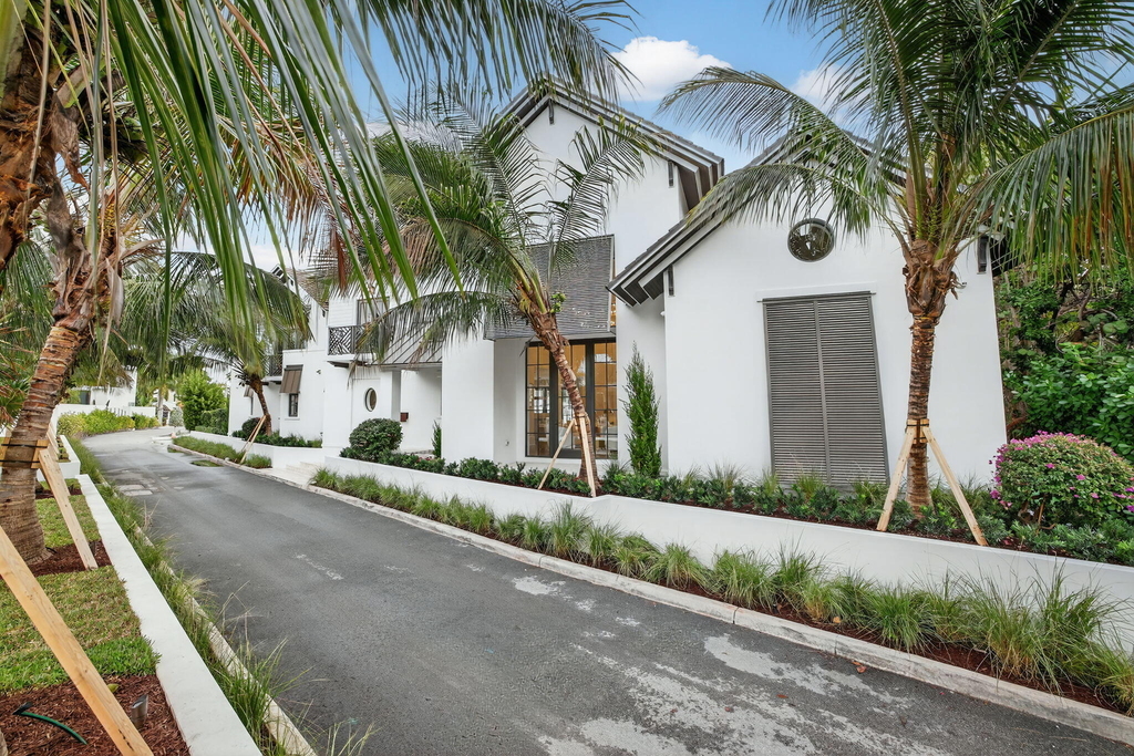400 Mola Avenue - Photo 81