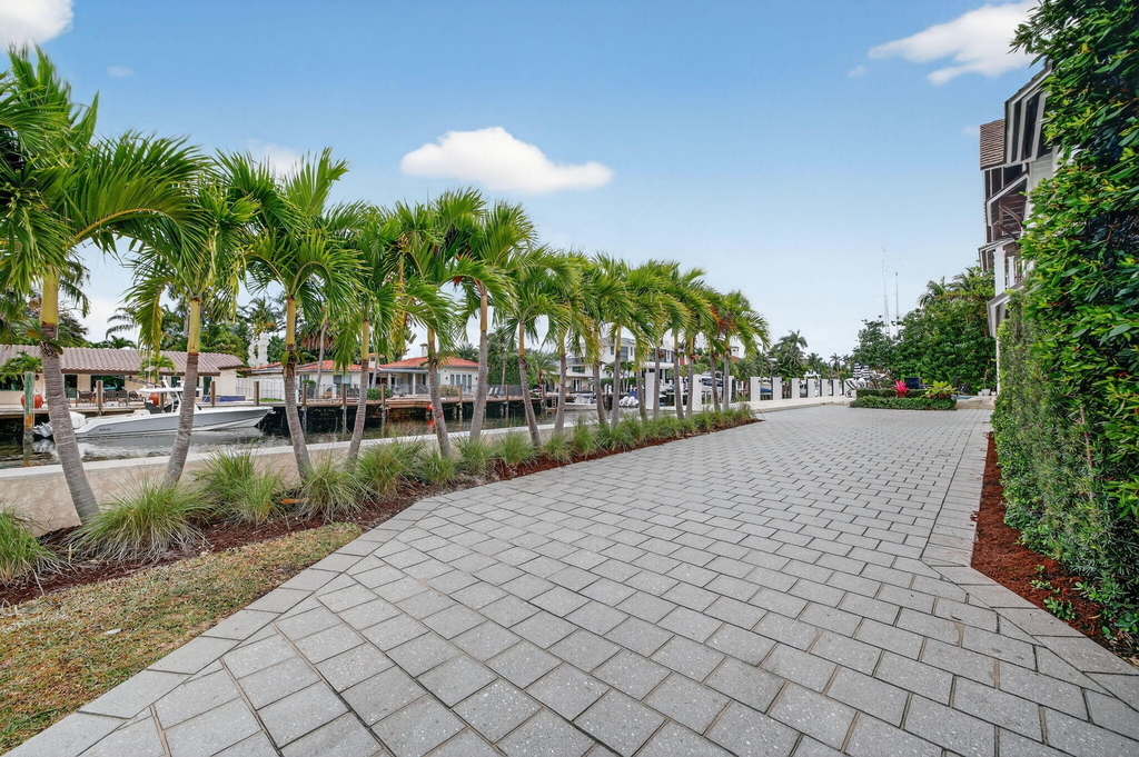 400 Mola Avenue - Photo 86