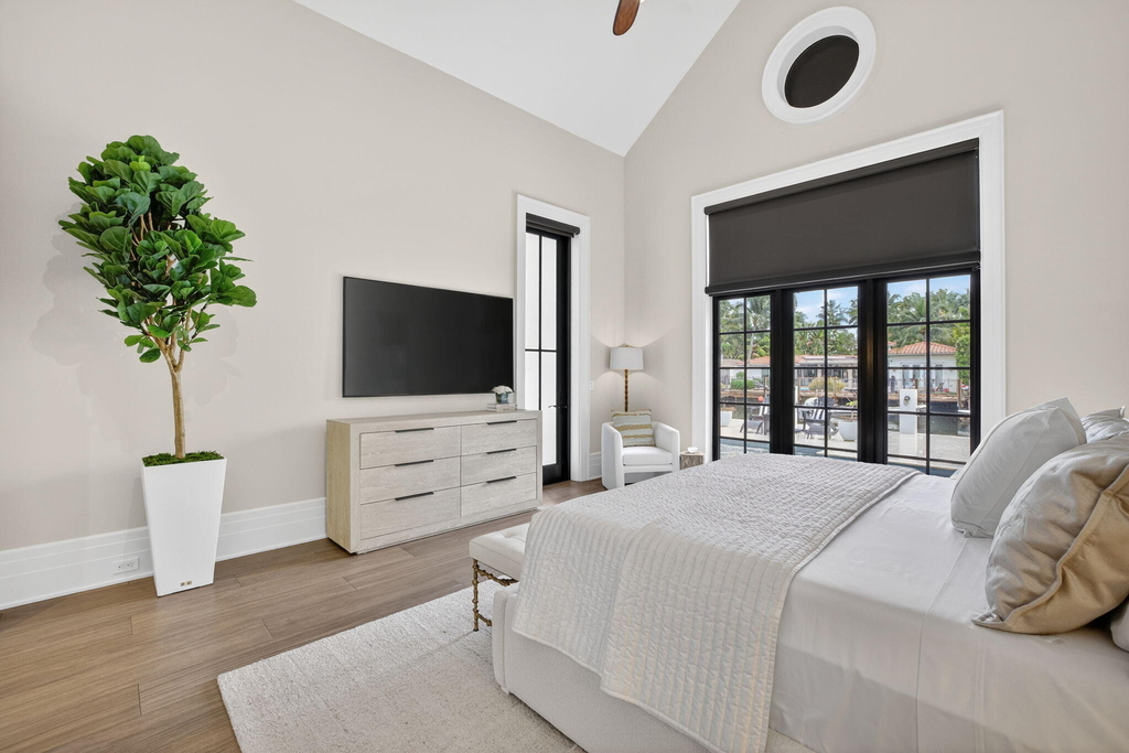400 Mola Avenue - Photo 35