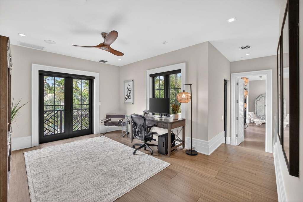 400 Mola Avenue - Photo 46