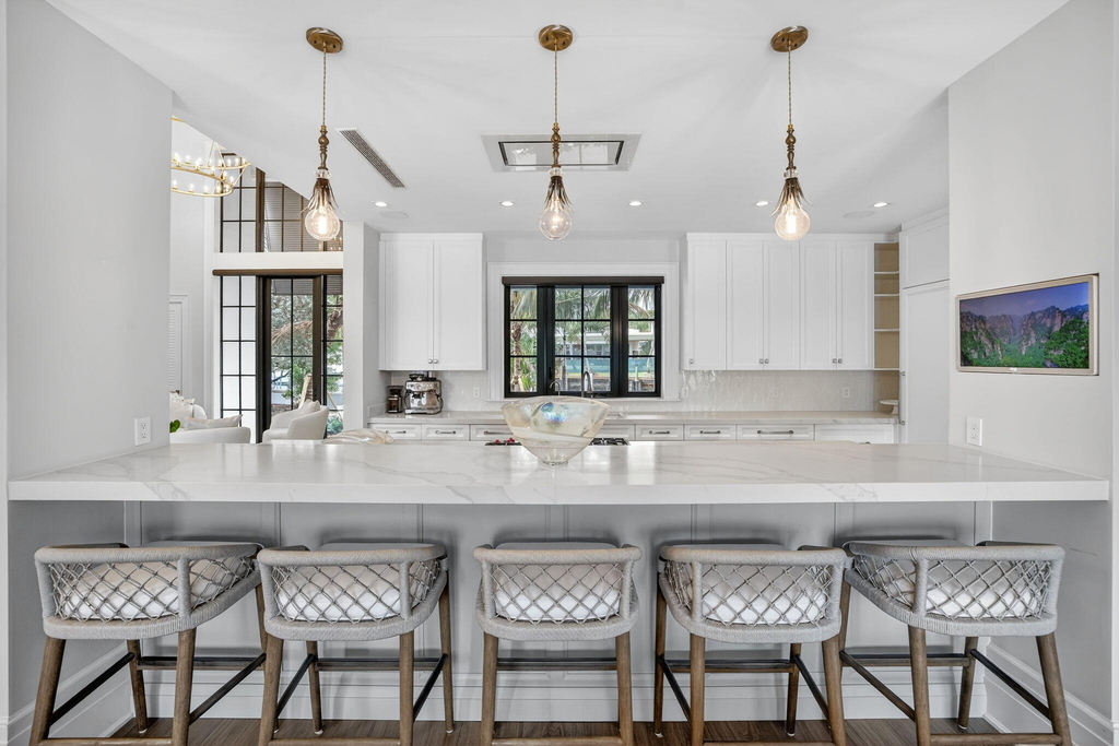 400 Mola Avenue - Photo 6