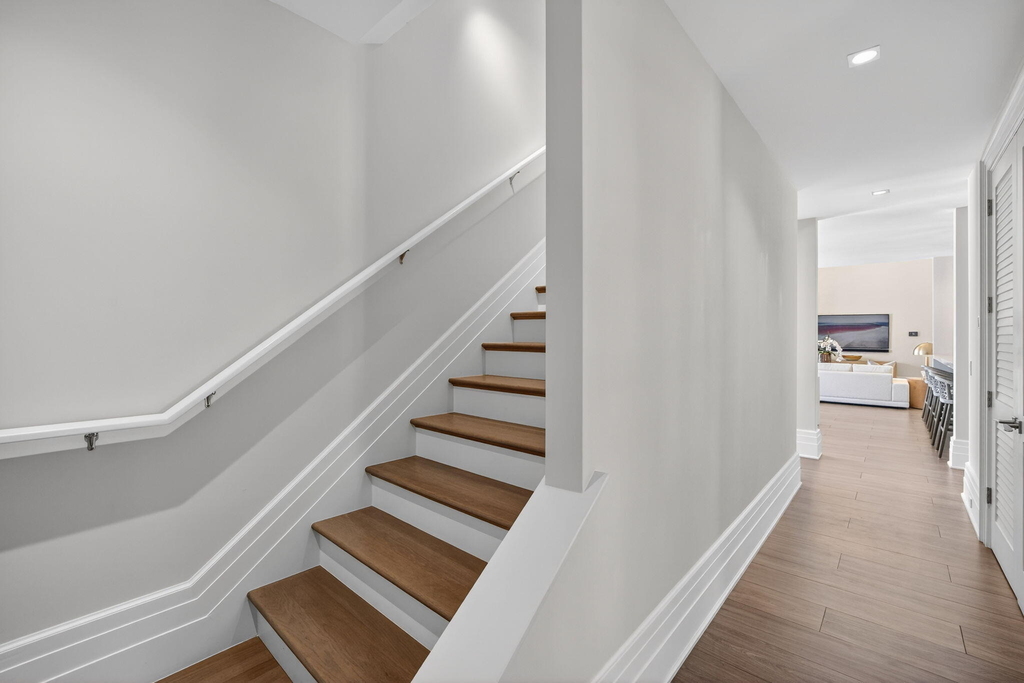 400 Mola Avenue - Photo 45