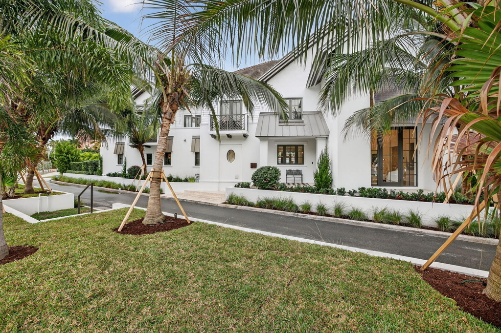 400 Mola Avenue - Photo 8