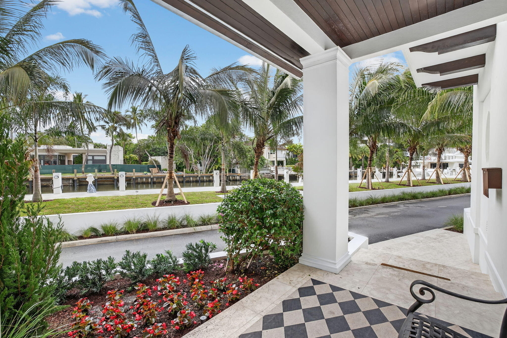 400 Mola Avenue - Photo 10