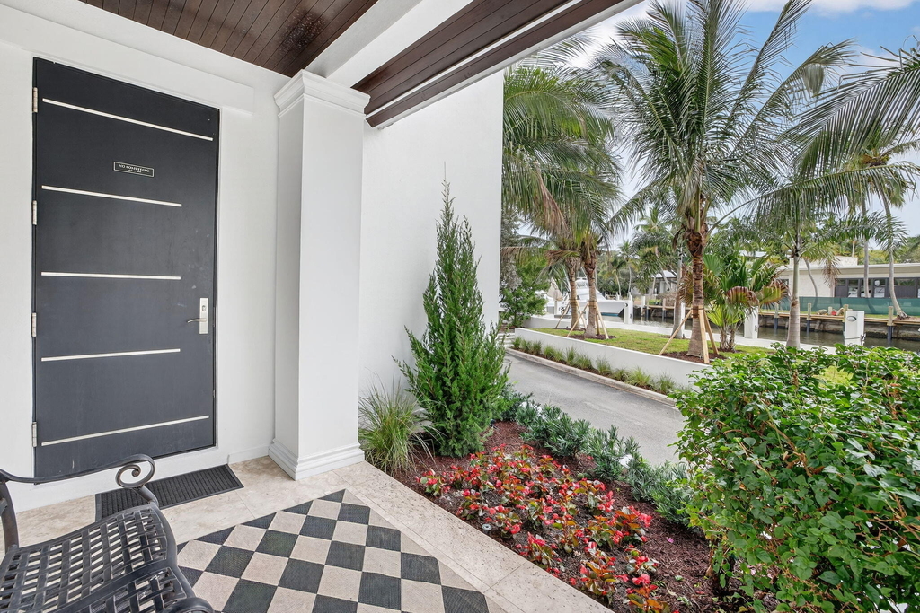 400 Mola Avenue - Photo 9