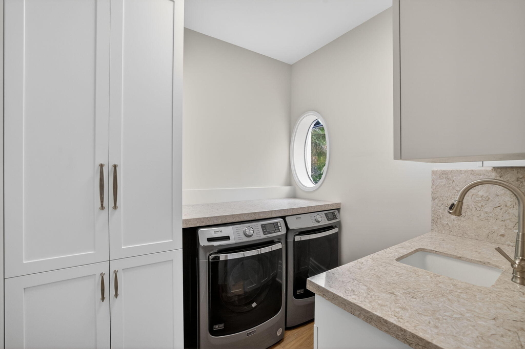 400 Mola Avenue - Photo 33