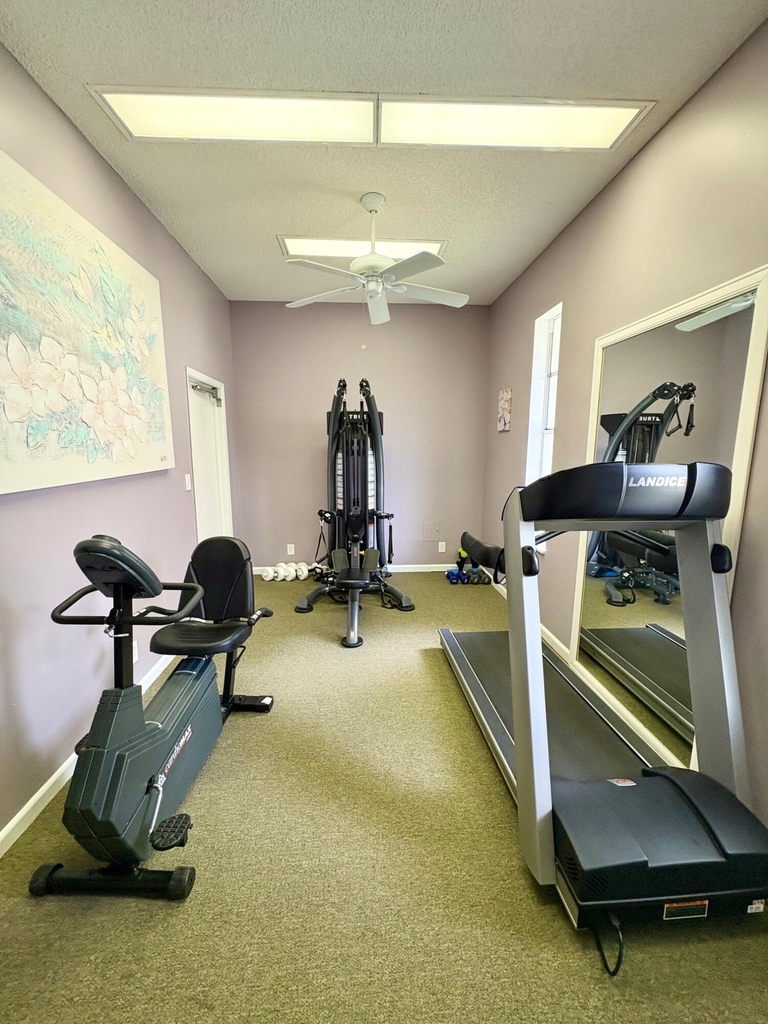 700 Village Green Court - Photo 21