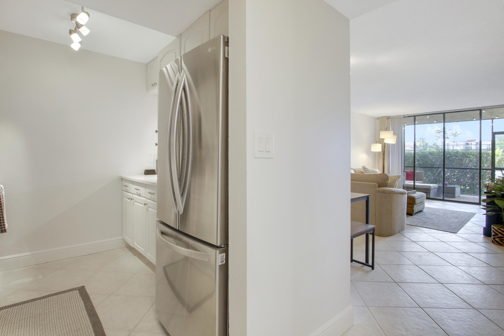 755 Dotterel Road - Photo 4
