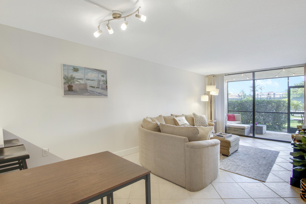 755 Dotterel Road - Photo 10